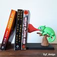 1.jpg Chameleon Bookend