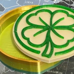 IMG_2115.jpg Бесплатный STL файл Коробка с четырехлистным клевером・Идея 3D-печати для скачивания