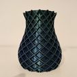 20240127_082740.jpg Double twisted vase small