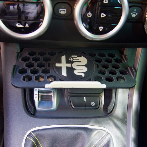 📞 Phone Holder Alfa Romeo Giulietta・ STL File for 3D printing・Cults