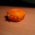 IMG_0863.JPG Free STL file gyroscopic keyring with Thingummies・3D printing model to download