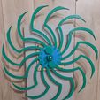Springy.rear.disk.full.view.jpg Springy - kinetic wall art