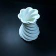 720X720-9d7ac71ba469bd598542c4e939de3ad5a7f95f1b.jpg FREE: The 'Nautilus Bloom' Vase