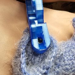 20240416_221240.jpg crochet safety eye tool