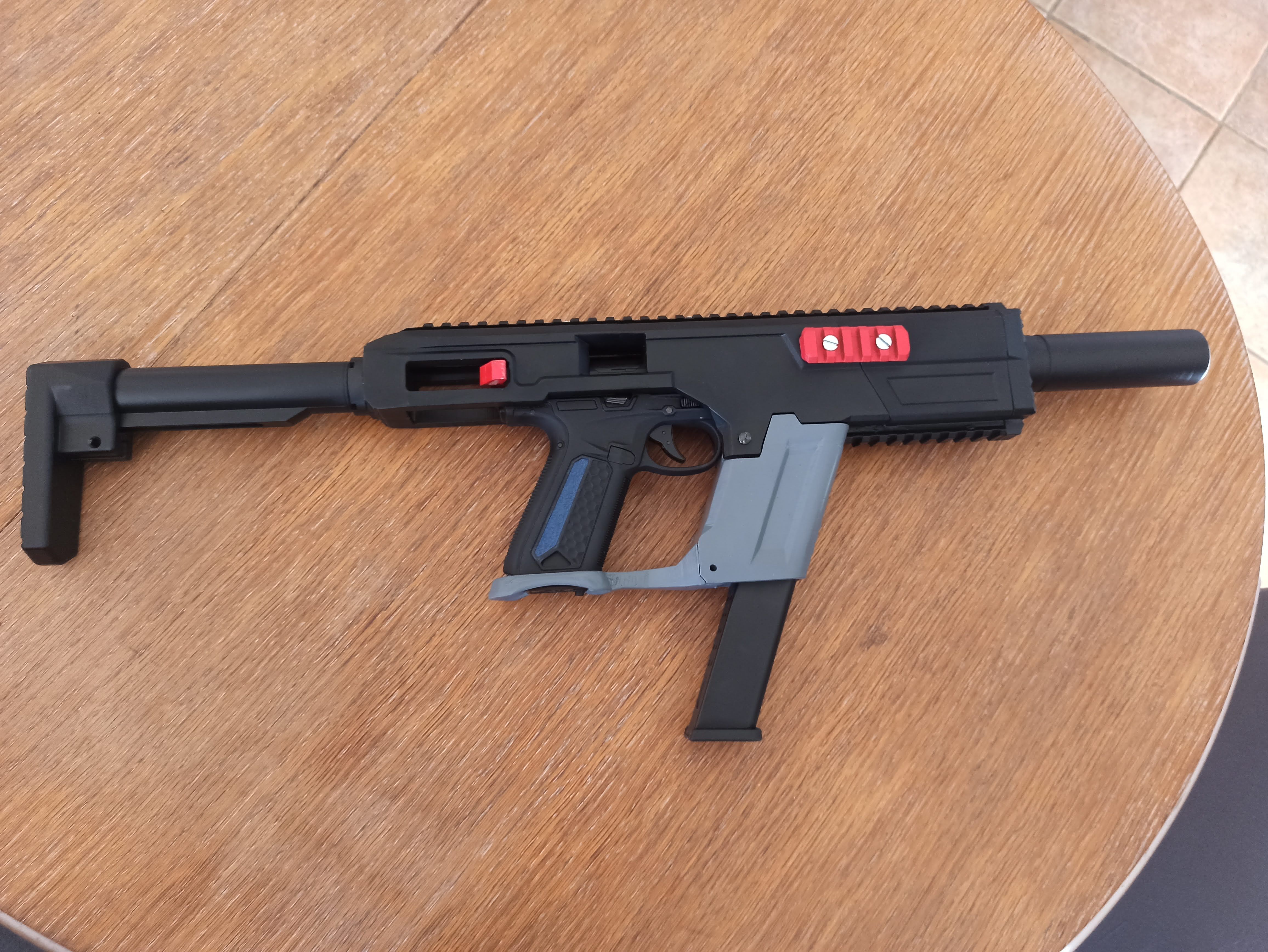 3D printable AAP-01 PDW kit • made with ender 3 ・ Cults