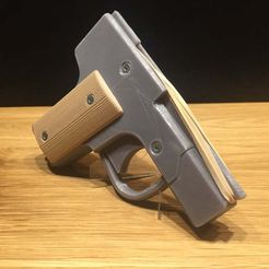 IMG_2165.JPG Free STL file Lilliput Rubberband Gun (by Parabellum Arms)・Object to download and to 3D print, Bengineer3D