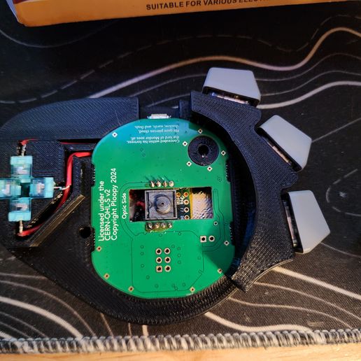 trackball-open-top.jpg Ploopy Nano Button Mod