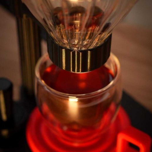 WhatsApp-Image-2025-07-22-at-11.55.13-AM-2.jpeg Estación de Café – Dripper V60 Ajustable en 3D