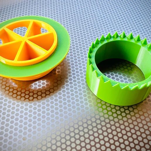 WhatsApp-Image-2025-08-21-at-09.57.08.jpeg Fondont cutter and feed adapter