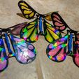 buttflies.jpg Free 3D file Flying surprise butterfly prank toy・3D printable design to download