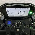 DF2E7084-19CB-43A2-8113-B46323EBB9EB.jpeg Suzuki SV650 3. nesil (2016-) USB prizi/voltmetre/aksesuar braketi
