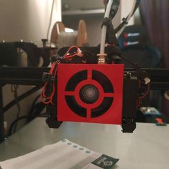 IMG_20181113_175736.jpg Archivo 3D gratuito CR10 Fan MOUNT (2 ventiladores radiales)・Objeto imprimible en 3D para descargar