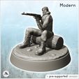 1-PREM.jpg Hunter with rifle on trunk (12) - Nature Wildlife miniatures Scenery 28mm 15mm 20mm