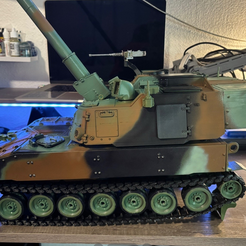 M109A6 "Paladin" (en anglais)