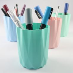 Pots à crayons 1.jpg STL file Low poly pencil cup・3D printer design to download