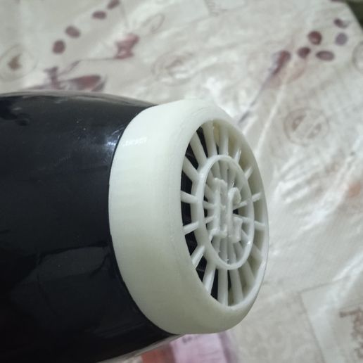 1653258003937.jpg Cuori hair dryer cover