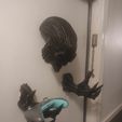6.jpg Wall-mounted Alien Head n Hands