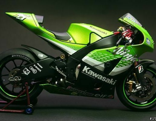 🥷 Kawasaki Ninja ZX-RR.・ STL File for ・Cults