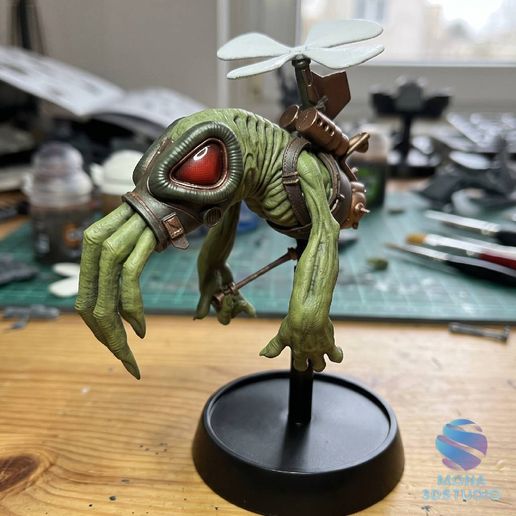 Flying Slig Oddworld - 3D Printable STL Model with Base