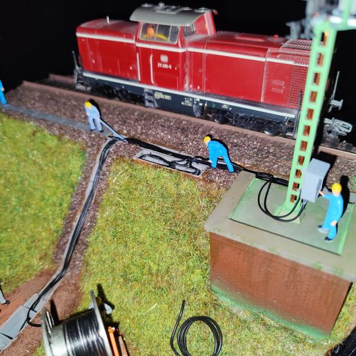 2024-01-09-21.01.56.jpg Modelrailway Trainsignal base with brickwall H0 scale