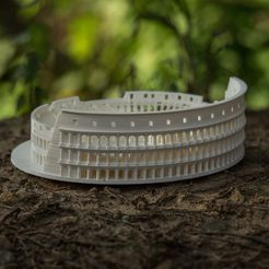 DSCF6708_display_large.jpg Free STL file Roman Colosseum Completley Detailed See The World・3D printable design to download