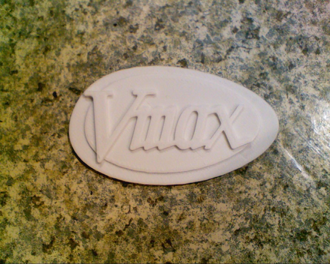2022-02-04_0001.jpg Fichier STL logo vmax・Idée pour impression 3D à télécharger, mdoe