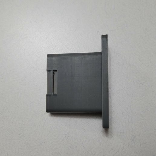 20231221_183733.jpg N64 controller wall mount