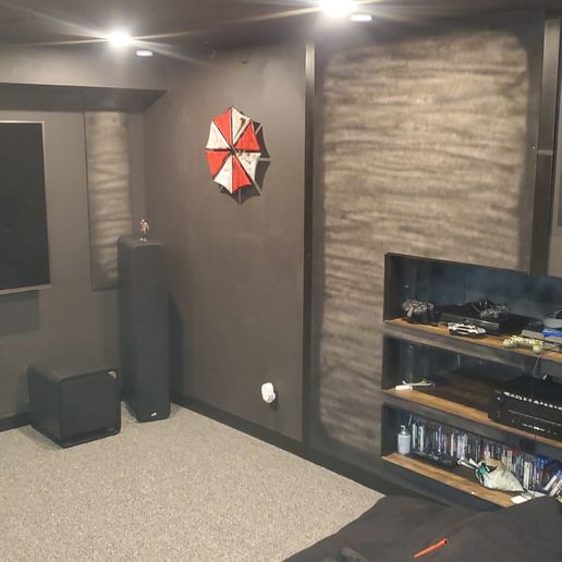 UMBRELLA CORP. LOGO DECOR