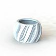 t2.jpg spiral pot