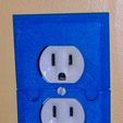 outlet_cover_on_outlet_display_large.JPG Two-Part Electrical Outlet Plate Cover