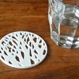 forest_coaster00.jpg Archivo STL gratis Silueta del árbol posavasos personalizados・Modelo de impresión 3D para descargar