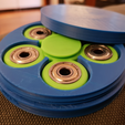 Capture d’écran 2017-06-01 à 10.07.57.png Customizable fidget spinner with text and perfect storage box