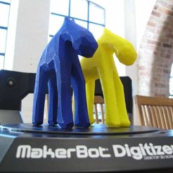 IMG_0029.jpg Free STL file Digitized Swedish hand-carved wooden moose sculpture・Model to download and 3D print