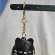 WhatsApp-Image-2025-12-12-at-19.49.45_a1957ce3.jpg Porte-clés chat chibi - Modèle imprimé en 3D (Porte-clés pendentif chat kawaii)