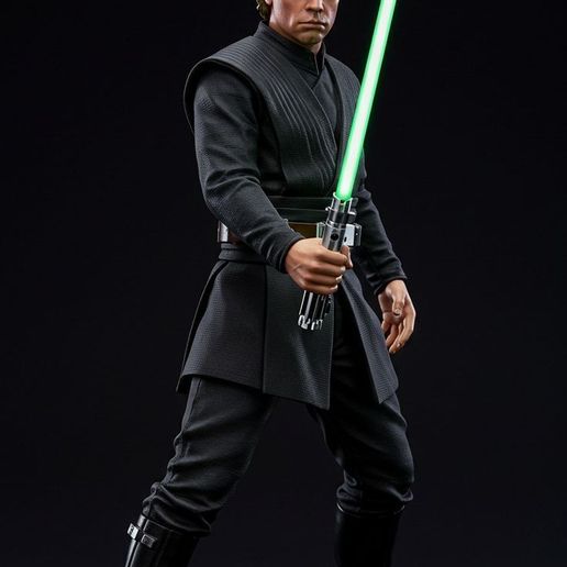 7590c1601f0876dec32f15cc70df363a.jpg Luke Skywalker - Figure