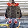 rend_7_large.jpg Crash Bandicoot hold Nintendo Switch