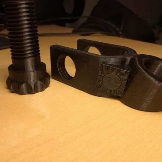 0de9ad495ef622d1f2022793e4d61e7f_display_large.jpg Substituição do suporte da cabeça de chuveiro