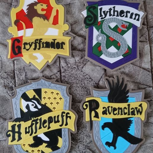 Download file 4x Harry Potter House crests puzzle • Template to 3D ...