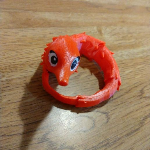 Fuzzy Worms Off the String