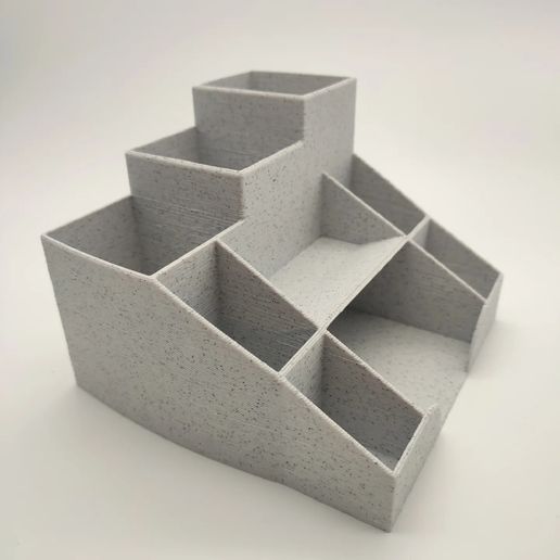 img_20230416_154319.jpg Office pen stand