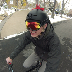 Capture d’écran 2016-12-08 à 10.44.43.png Free STL file Helmet Cam Spinner・3D printable design to download