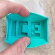 b_IMG_20210618_0834334.jpg customisable ice cube mold
