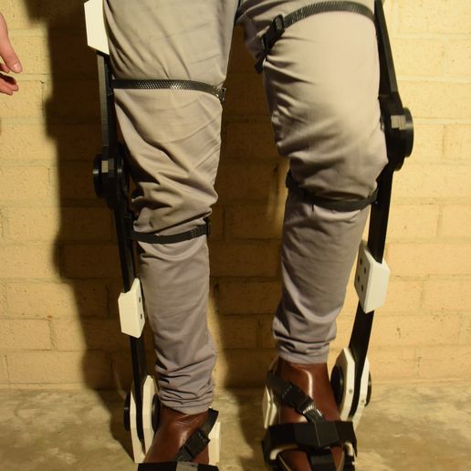 DSC_3827.JPG 3D Printed Exoskeleton Legs & Feet - STL Files