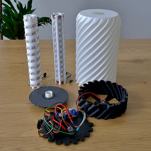 A7C04080.jpg Twisted WLED lamp