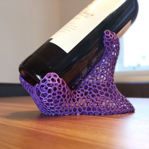 cool_close_up_2.jpg Isotope I Affichage du vin Voronoï