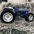 IMG_6834.jpg FORD 1/10 tractor (RC version)