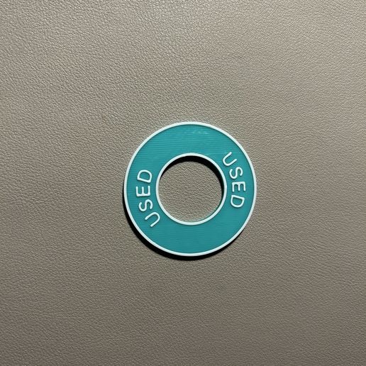 COMPRESSED AIR BOTTLES MARKING "USED"