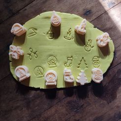 Christmas stamps / christmas stamps