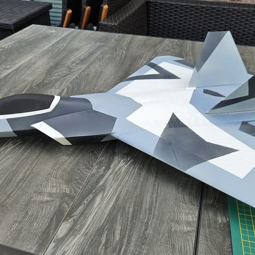 🆕 RC F22 Raptor EDF 64mm et la nouvelle version (twin 40mm)・Impression ...