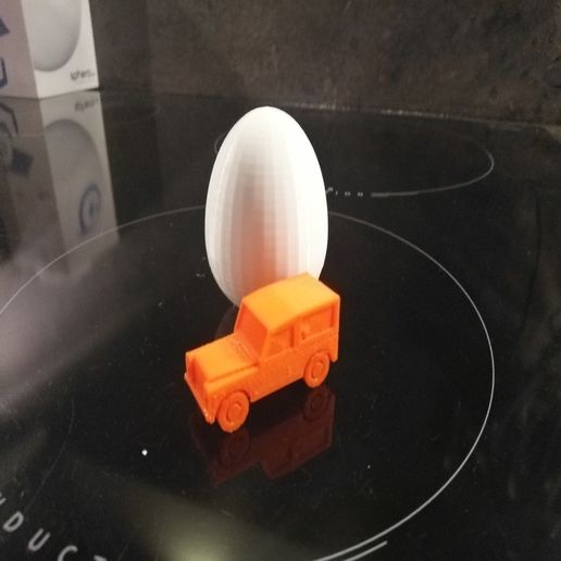 IMG_20190829_234538.jpg Land Rover Toy Surprise Egg